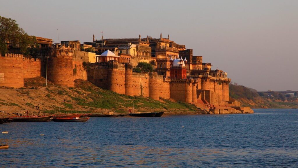 ramnagar fort varanasi 2 attr hero